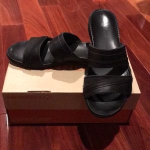 Merrell Piccolo Sandals